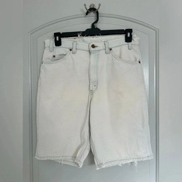Levi’s Vintage 550 Distressed Denim Shorts Jorts Orange Tab